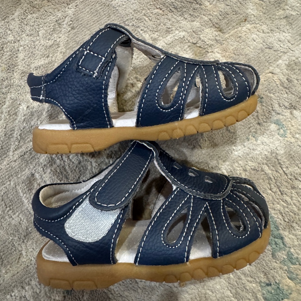 Little sandals-toddler